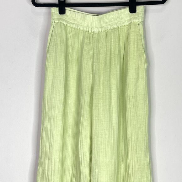 Abercrombie & Fitch Gauzy Textured Wide Leg Pull On High Waist Pant Size Medium - Picture 4 of 8